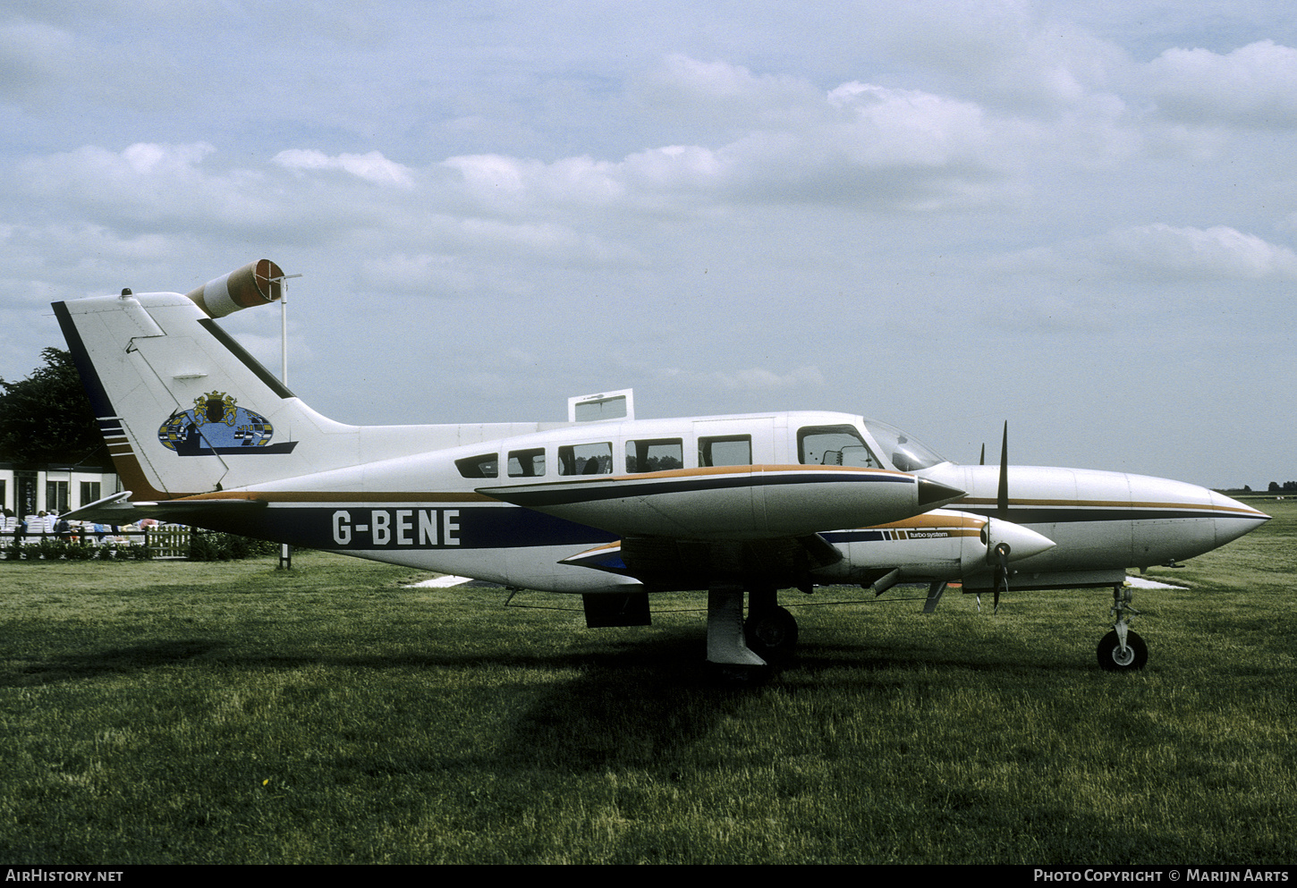 Aircraft Photo of G-BENE | Cessna 402B | AirHistory.net #612057