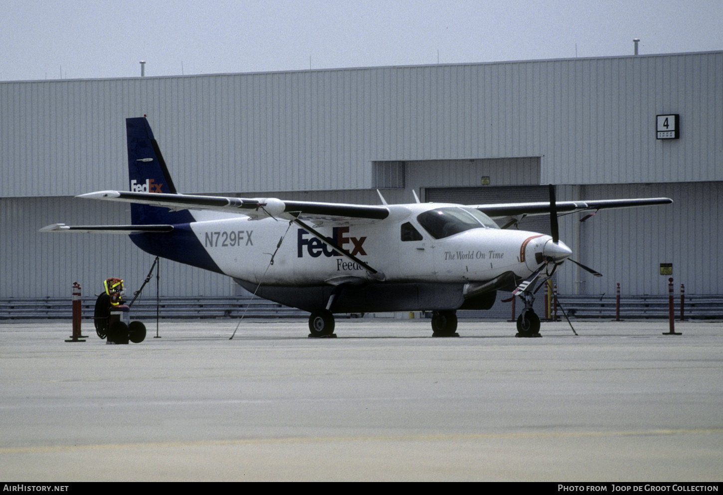 Aircraft Photo of N729FX | Cessna 208B Super Cargomaster | FedEx Feeder | AirHistory.net #612075