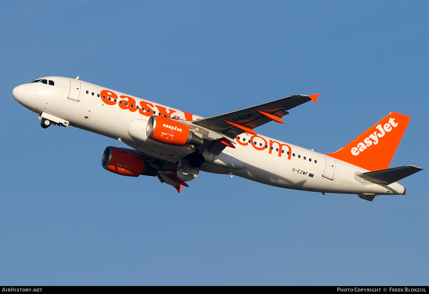 Aircraft Photo of G-EZWF | Airbus A320-214 | EasyJet | AirHistory.net #612111