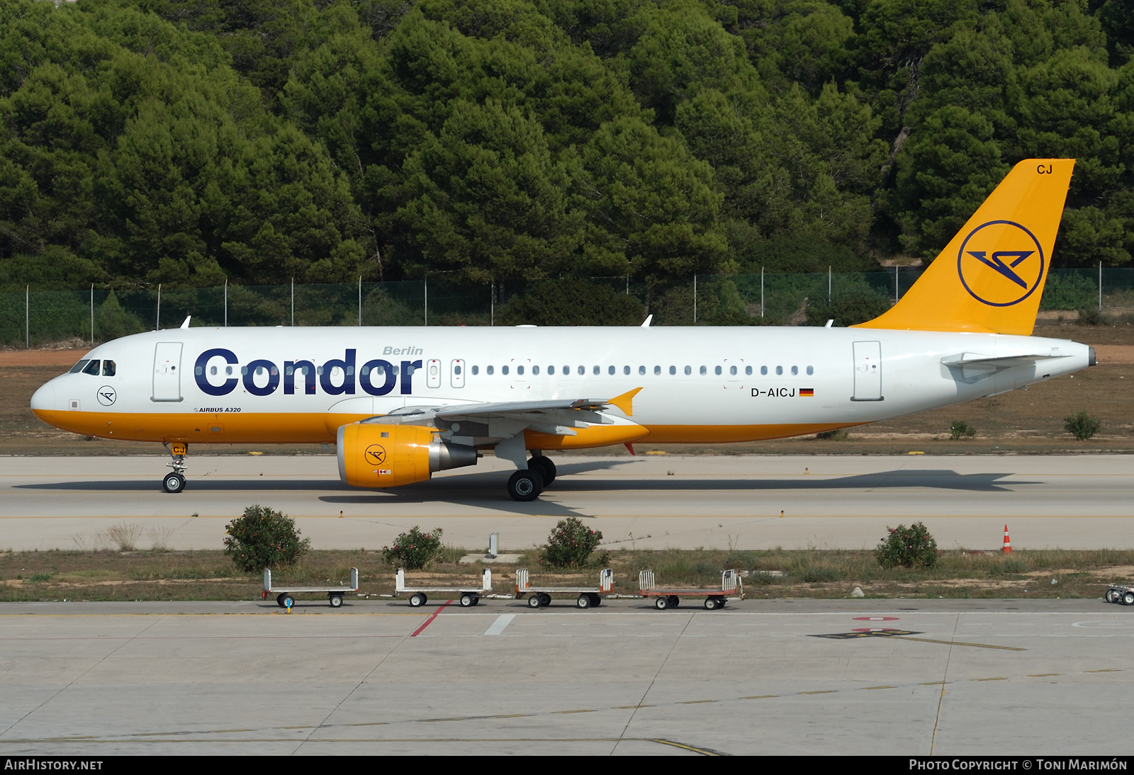 Aircraft Photo of D-AICJ | Airbus A320-212 | Condor Berlin | AirHistory.net #612136