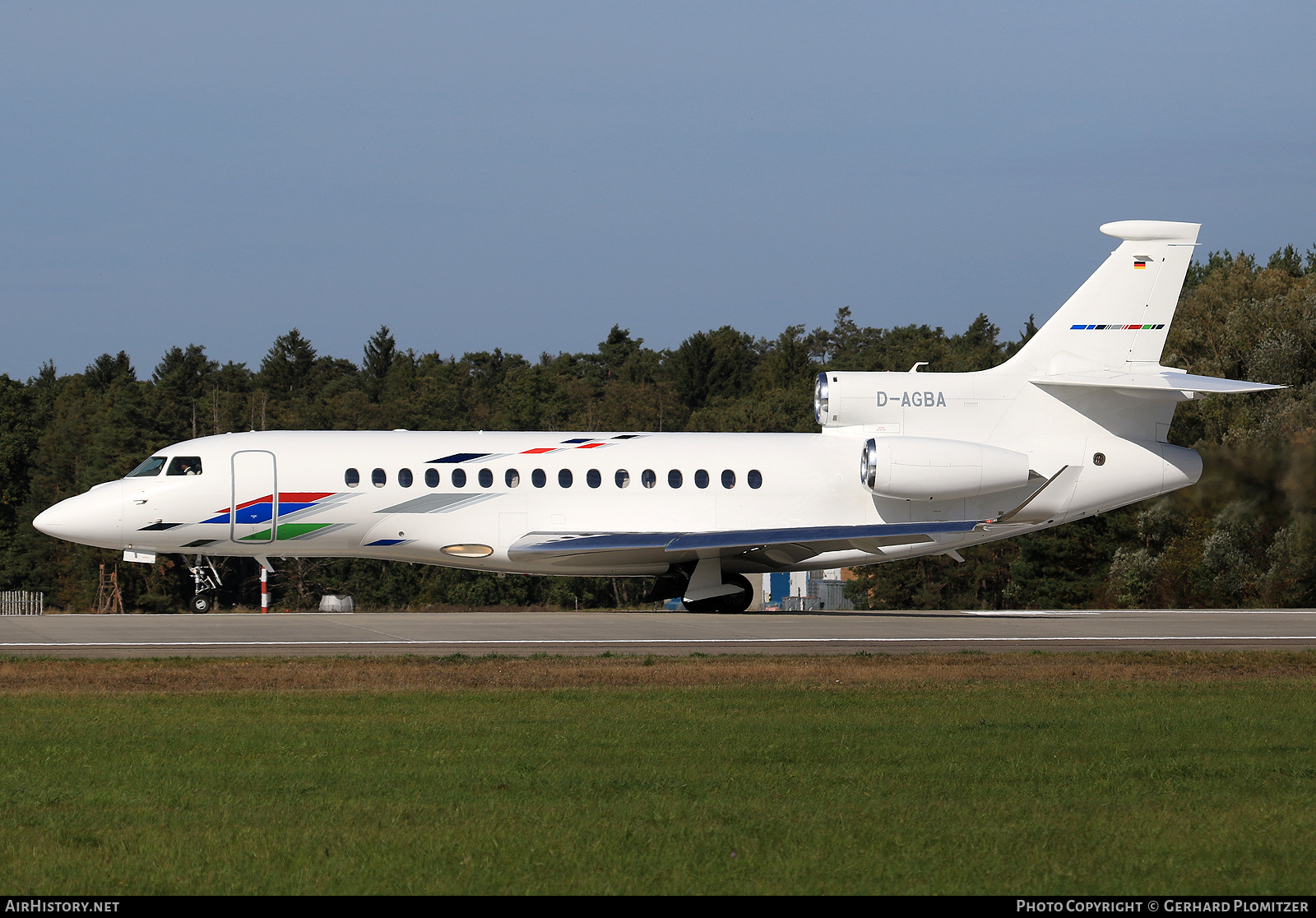 Aircraft Photo of D-AGBA | Dassault Falcon 8X | AirHistory.net #612145