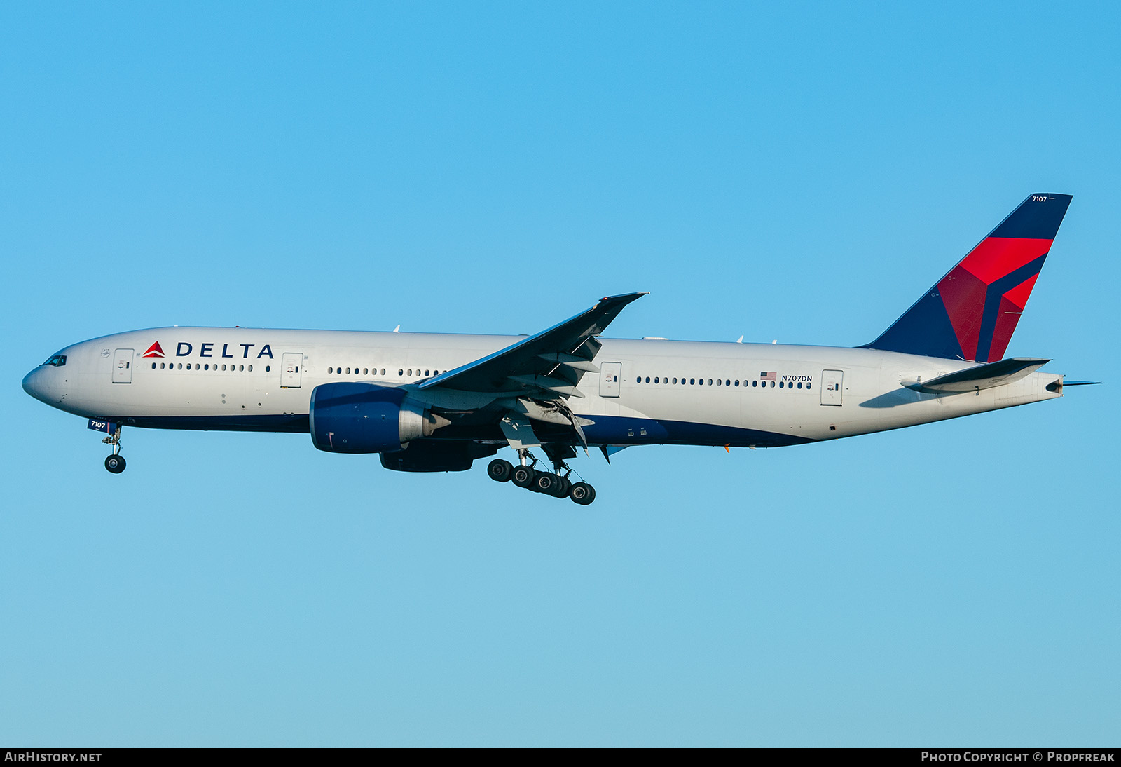 Aircraft Photo of N707DN | Boeing 777-232/LR | Delta Air Lines | AirHistory.net #612184