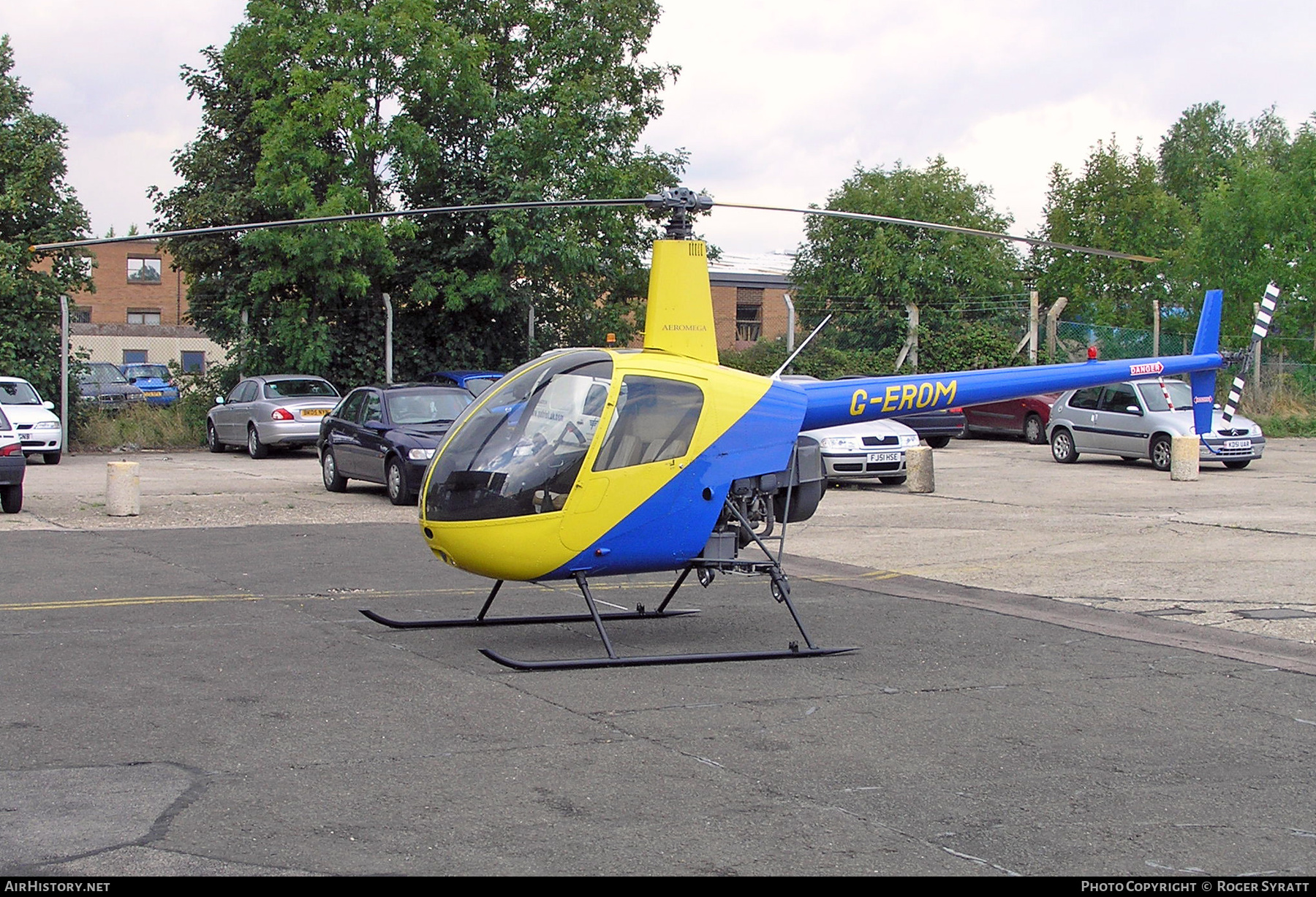 Aircraft Photo of G-EROM | Robinson R-22 Beta II | Aeromega Helicopters | AirHistory.net #612215