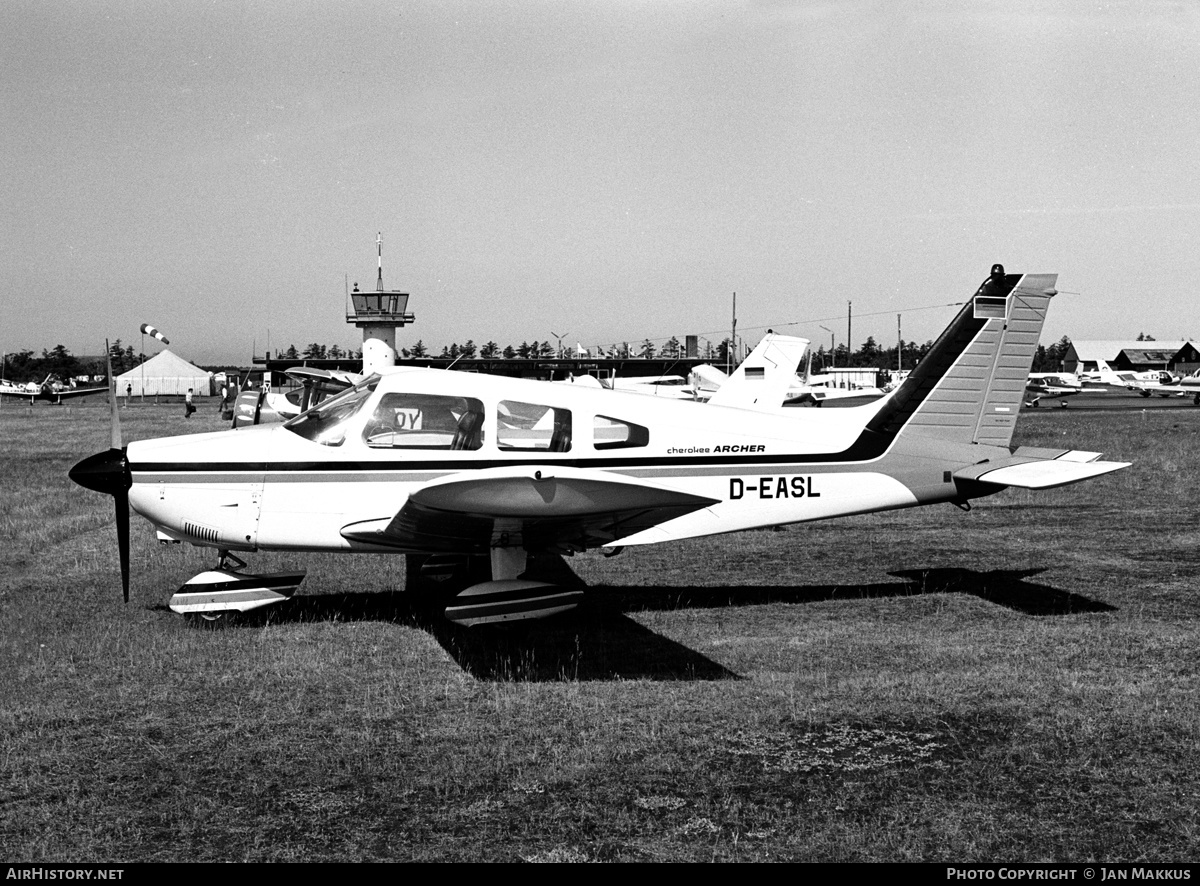 Aircraft Photo of D-EASL | Piper PA-28-180 Cherokee Archer | AirHistory.net #612223