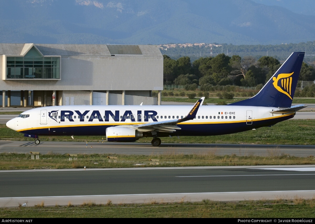 Aircraft Photo of EI-EKE | Boeing 737-8AS | Ryanair | AirHistory.net #612307