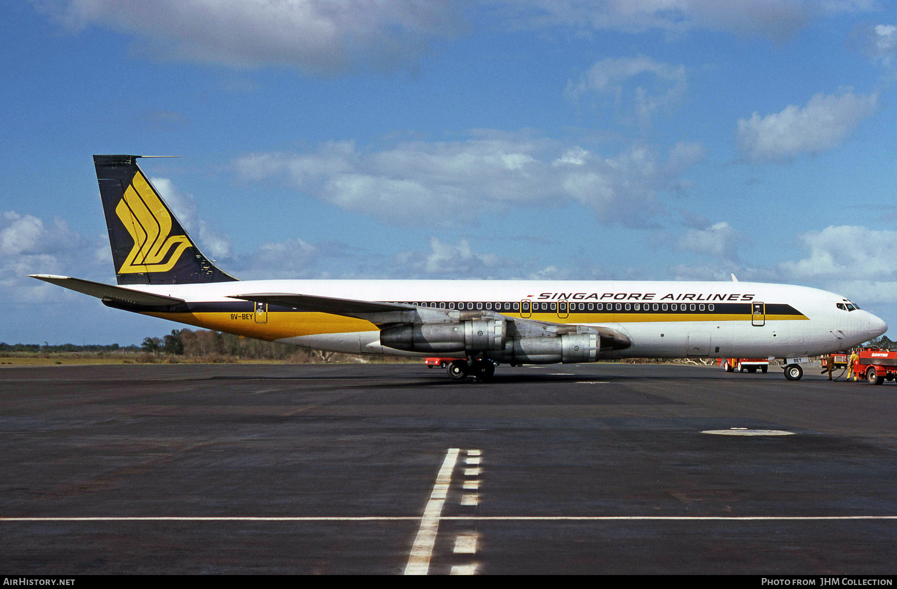 Aircraft Photo of 9V-BEY | Boeing 707-324C | Singapore Airlines | AirHistory.net #612334