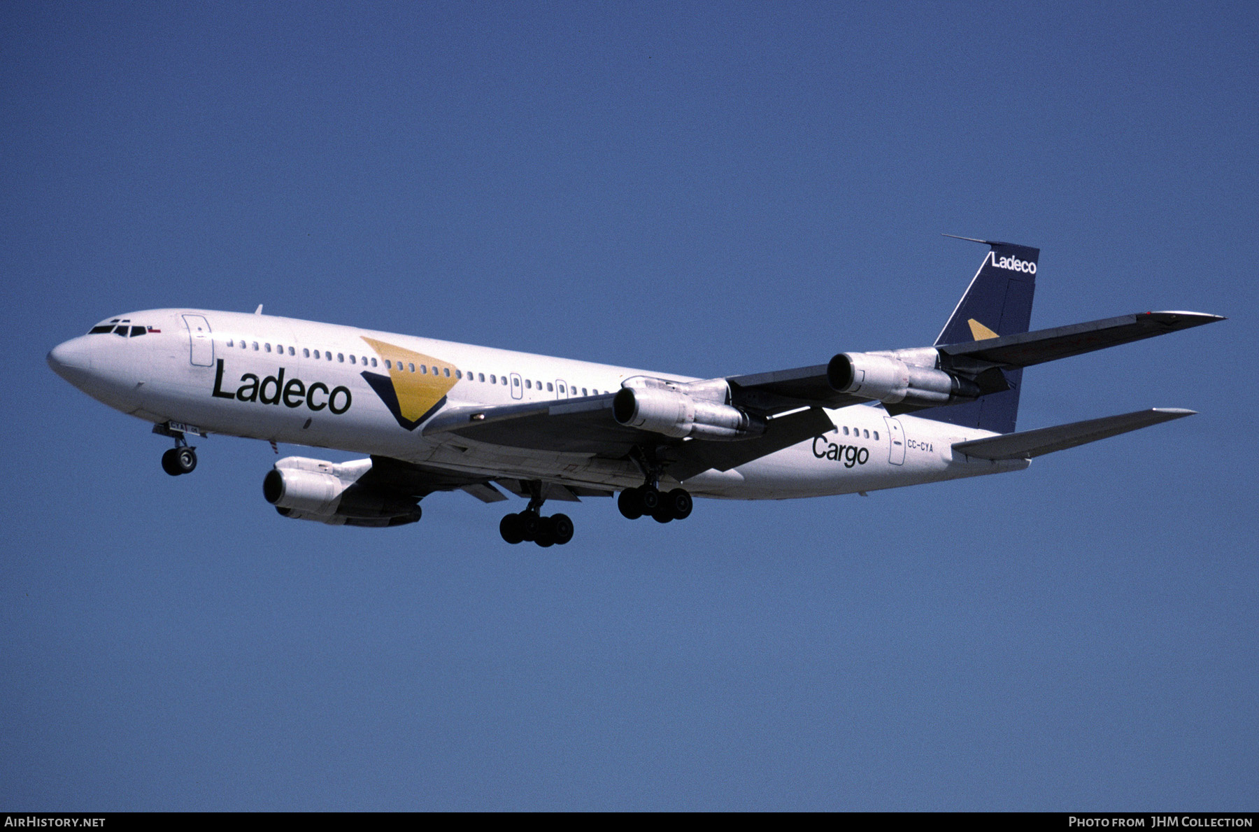 Aircraft Photo of CC-CYA | Boeing 707-327C | Ladeco Cargo | AirHistory.net #612338