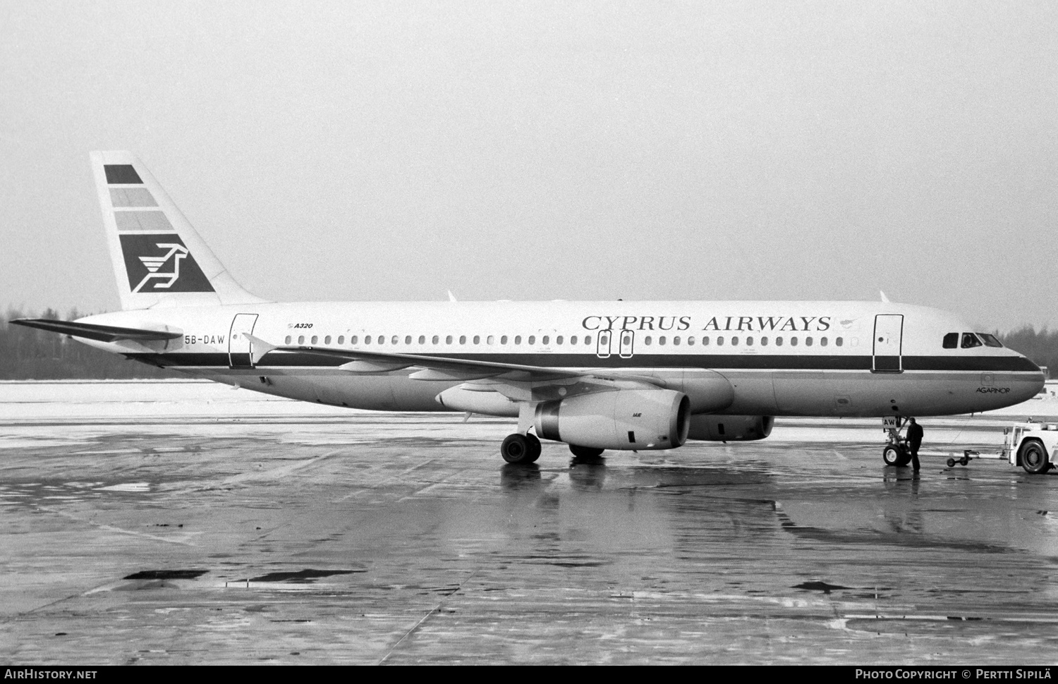 Aircraft Photo of 5B-DAW | Airbus A320-231 | Cyprus Airways | AirHistory.net #612442