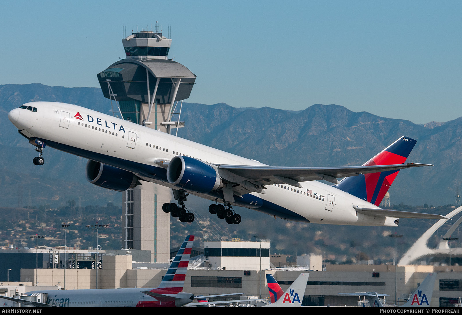Aircraft Photo of N703DN | Boeing 777-232/LR | Delta Air Lines | AirHistory.net #612486
