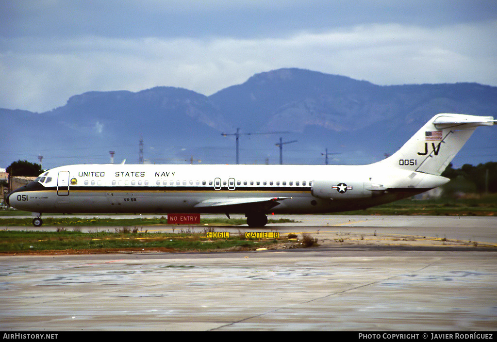 Aircraft Photo of 160051 / 0051 | McDonnell Douglas C-9B Skytrain II (DC-9-32CF) | USA - Navy | AirHistory.net #612500