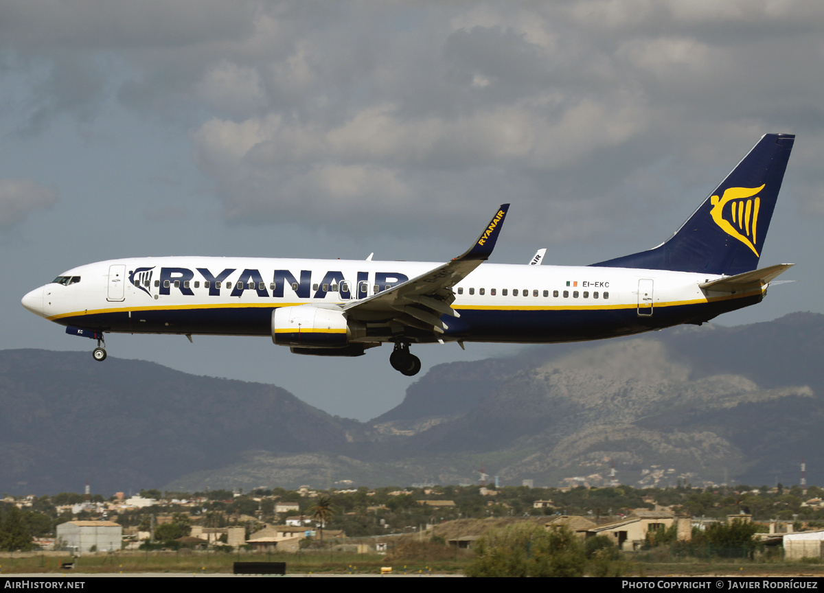 Aircraft Photo of EI-EKC | Boeing 737-8AS | Ryanair | AirHistory.net #612504