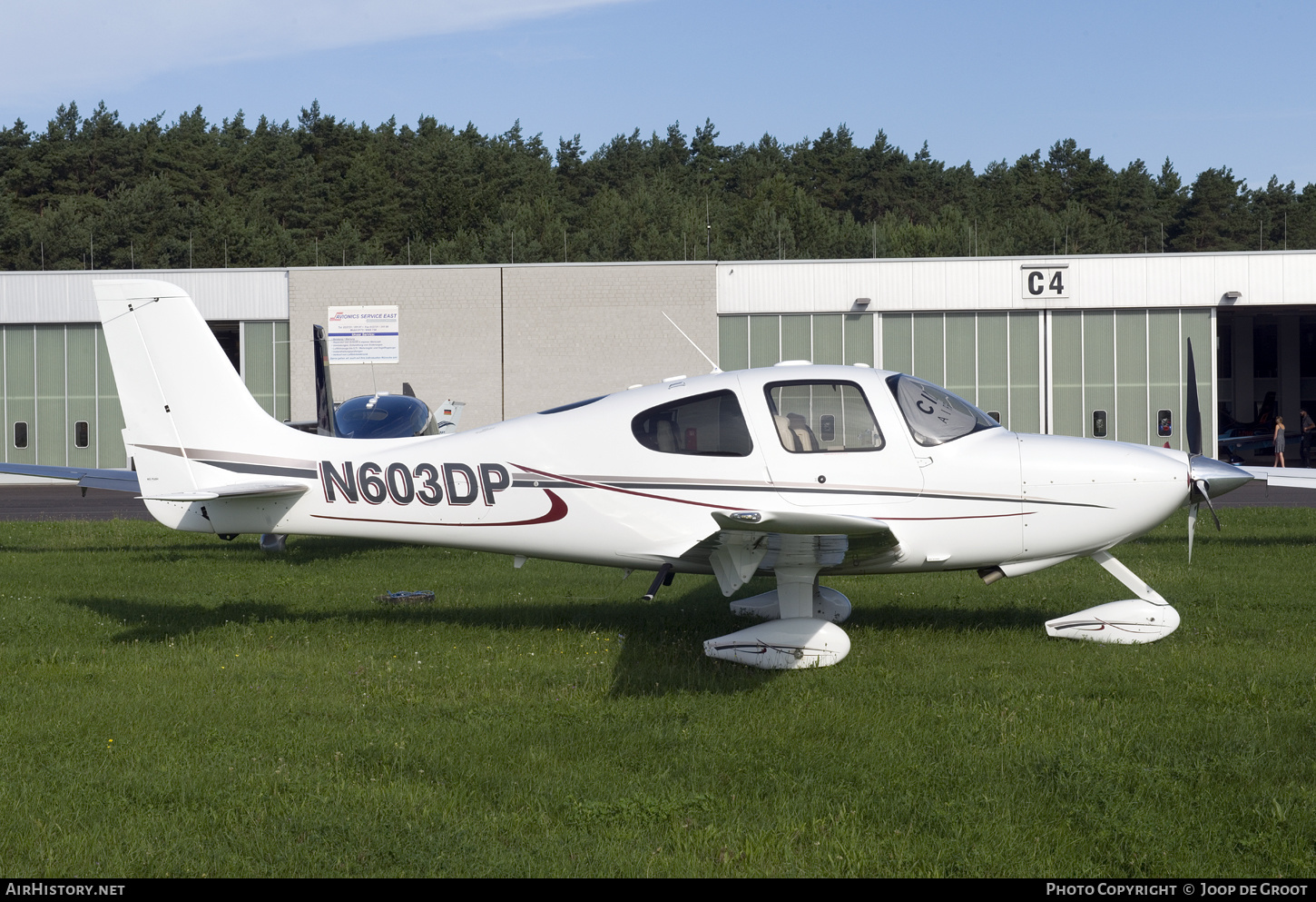 Aircraft Photo of N603DP | Cirrus SR-22 G2-GTS | AirHistory.net #612556
