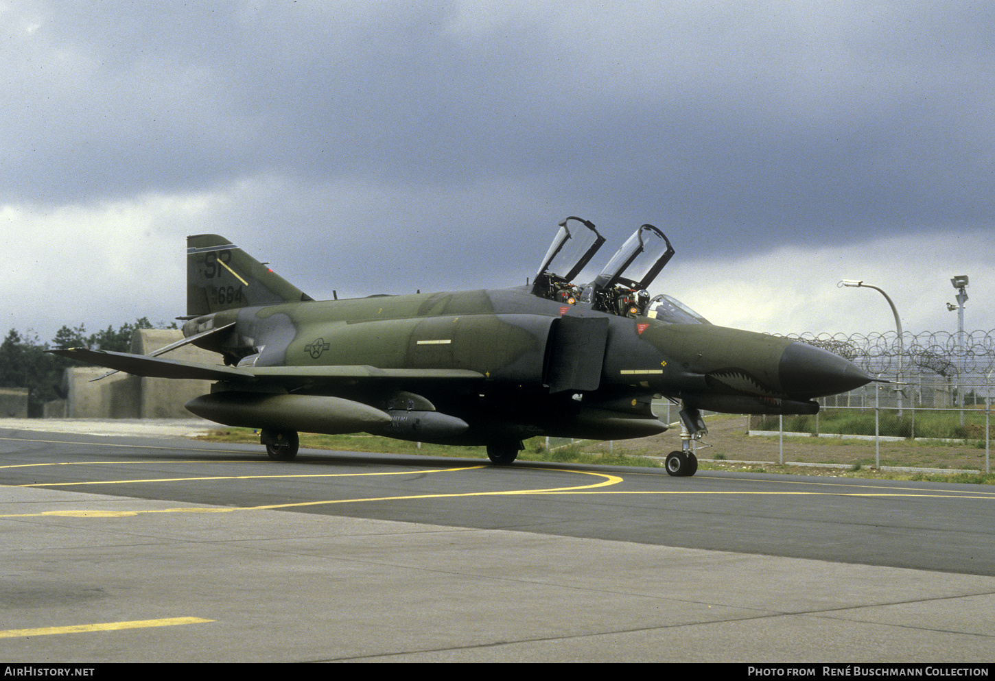 Aircraft Photo of 74-0664 / AF74-664 | McDonnell Douglas F-4E Phantom II | USA - Air Force | AirHistory.net #612635