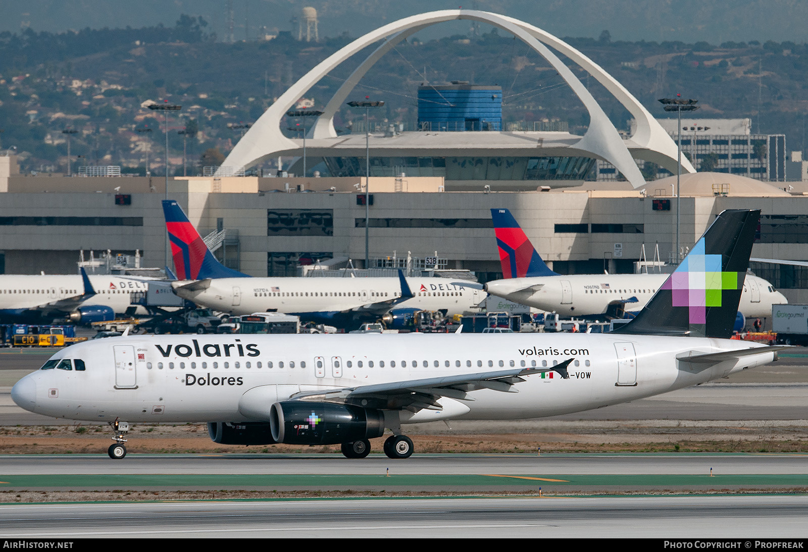 Aircraft Photo of XA-VOW | Airbus A320-233 | Volaris | AirHistory.net #612646