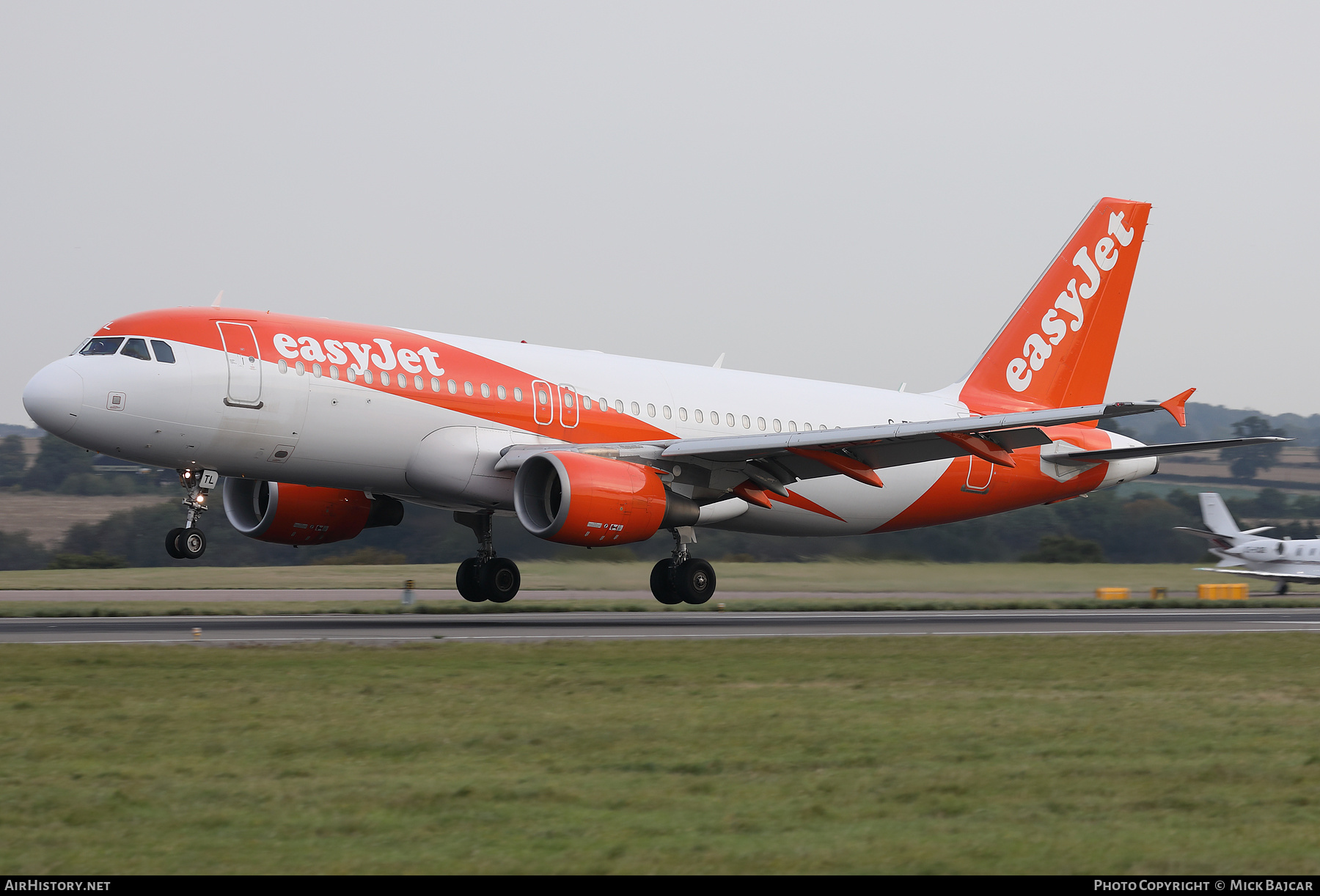 Aircraft Photo of G-EZTL | Airbus A320-214 | EasyJet | AirHistory.net #612724