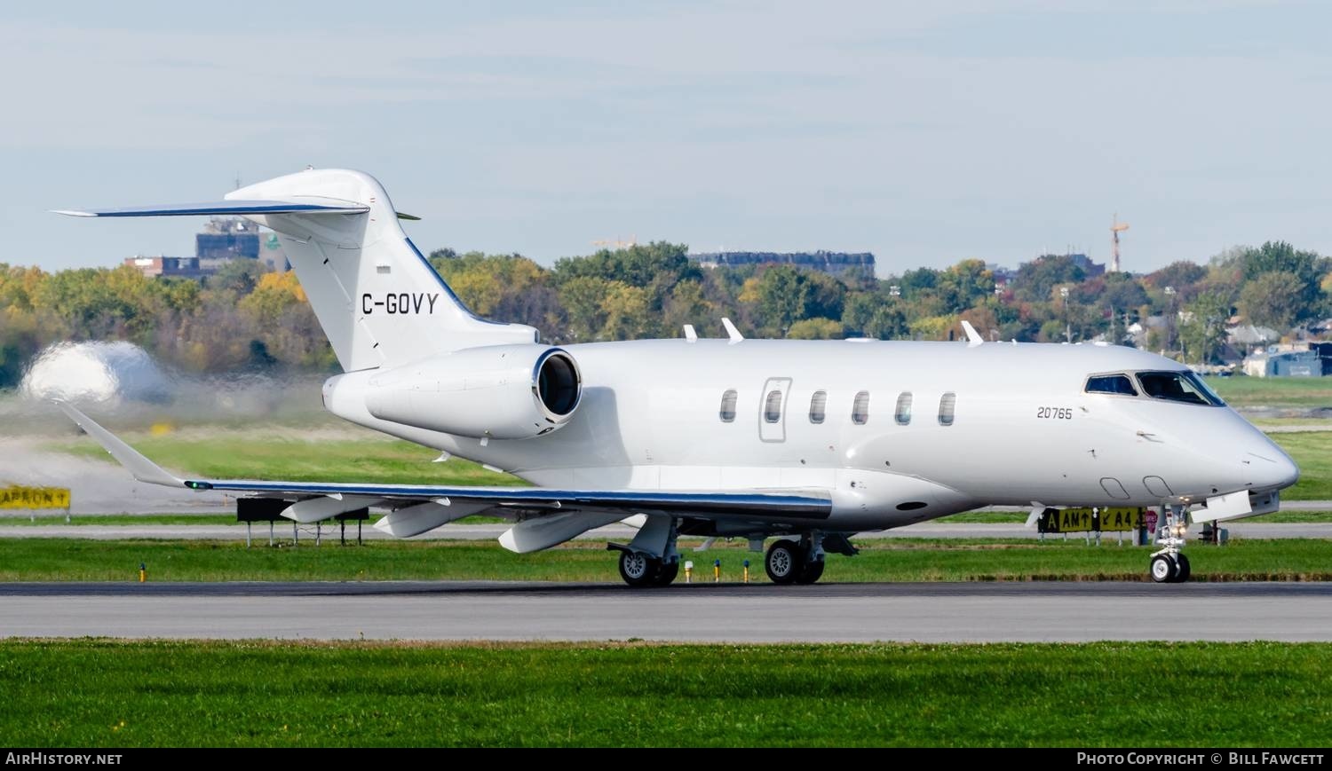 Aircraft Photo of C-GOVY | Bombardier Challenger 350 (BD-100-1A10) | AirHistory.net #612794