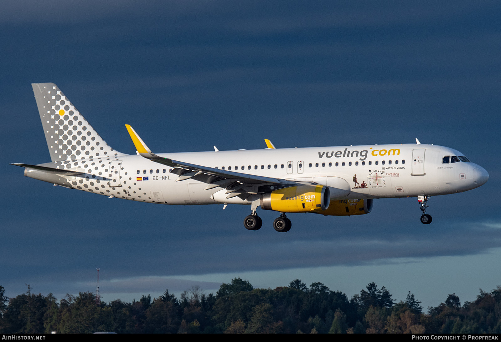 Aircraft Photo of EC-MFL | Airbus A320-232 | Vueling Airlines | AirHistory.net #612849