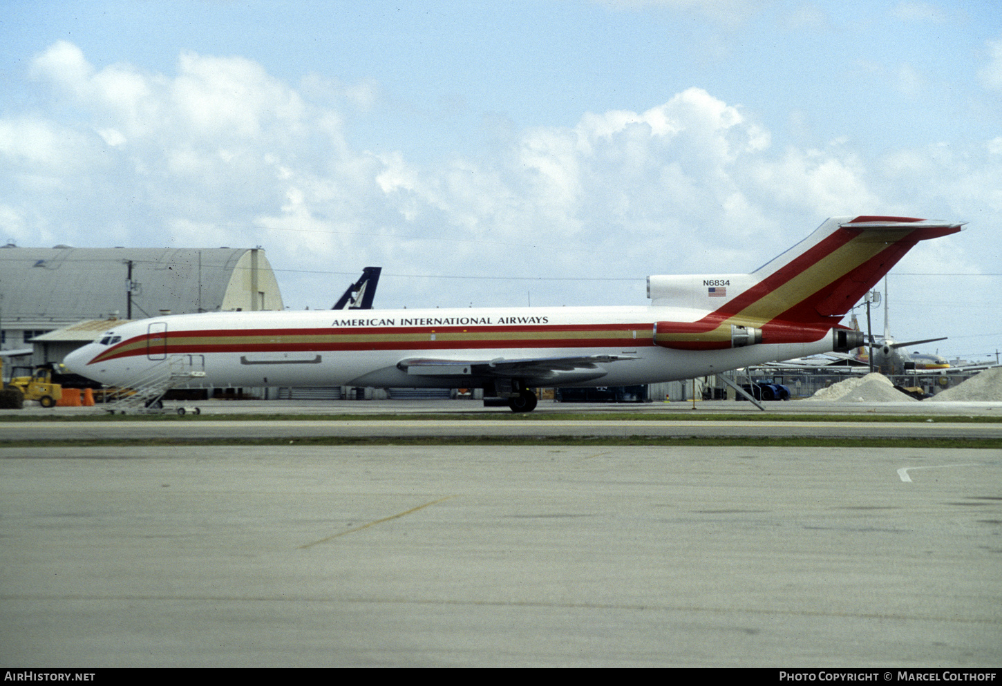 Aircraft Photo of N6834 | Boeing 727-223(F) | American International Airways | AirHistory.net #612863
