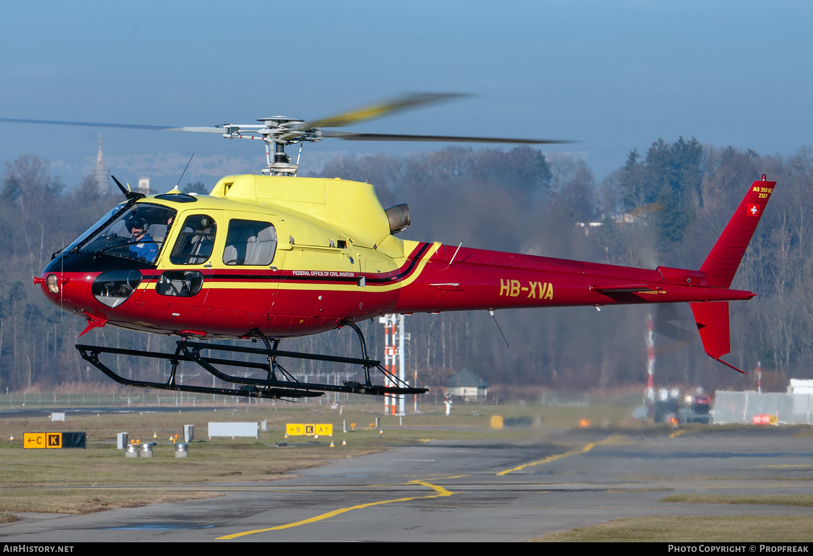 Aircraft Photo of HB-XVA | Aerospatiale AS-350B-2 Ecureuil | Bundesamt für Zivilluftfahrt | AirHistory.net #612865