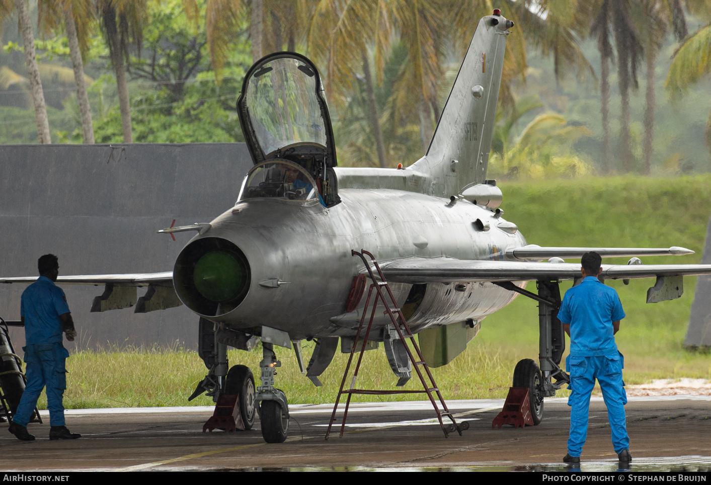 Aircraft Photo of SFI-781 | Chengdu F-7GS | Sri Lanka - Air Force | AirHistory.net #612894