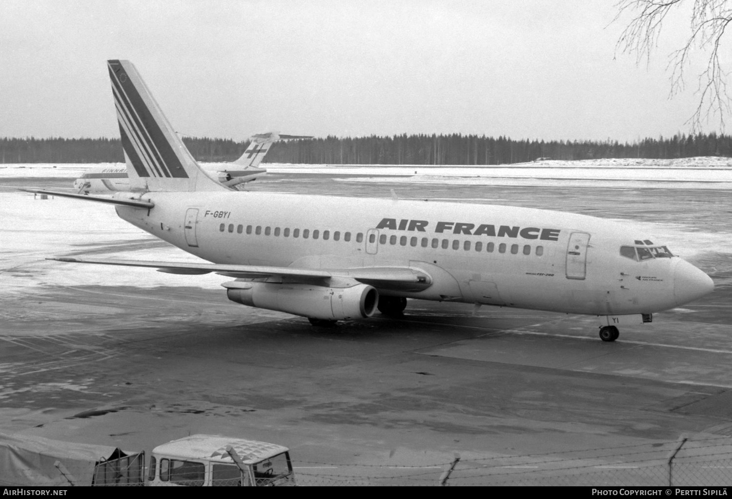 Aircraft Photo of F-GBYI | Boeing 737-228/Adv | Air France | AirHistory.net #612945