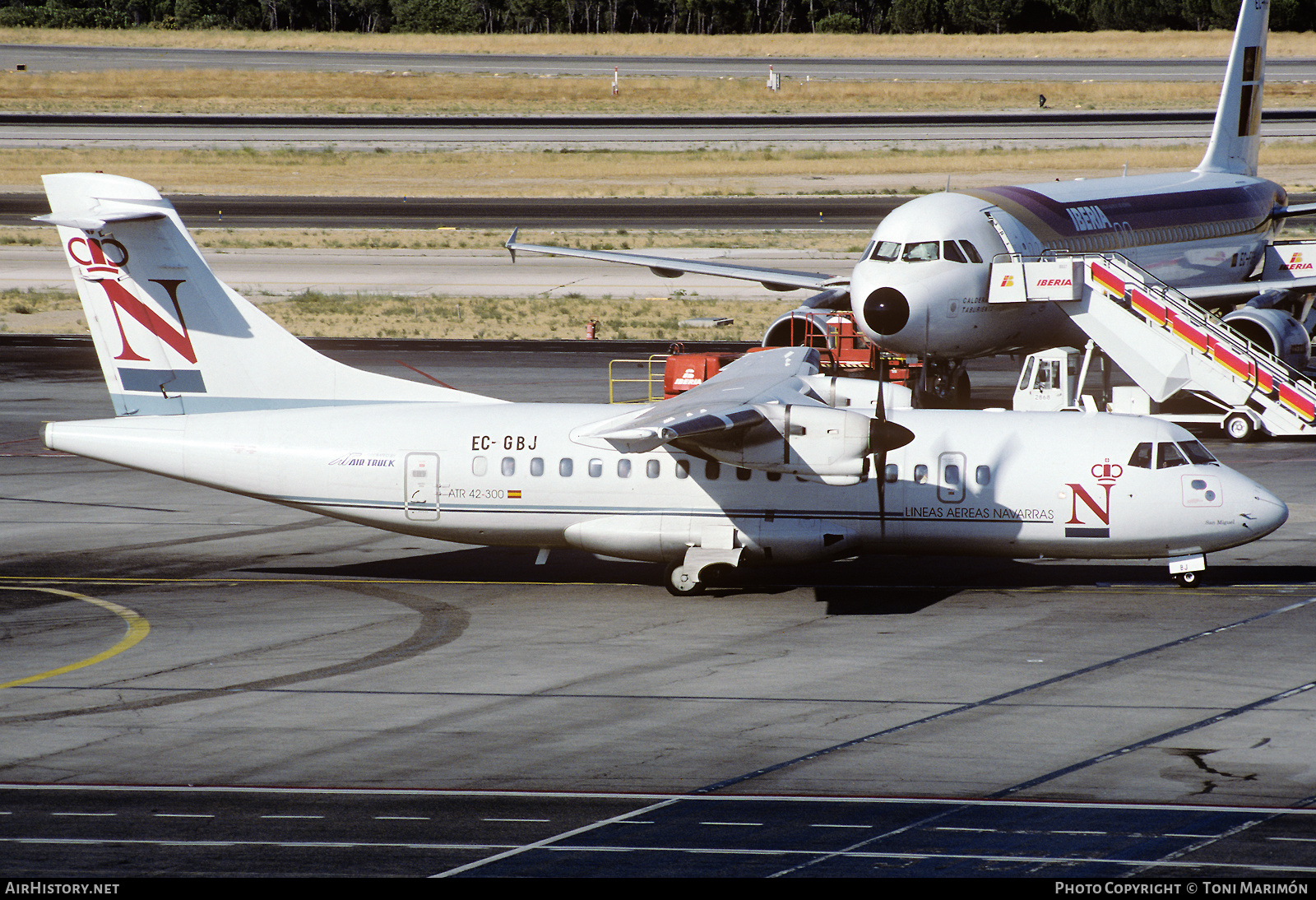 Aircraft Photo of EC-GBJ | ATR ATR-42-300 | Líneas Aéreas Navarras | AirHistory.net #612947