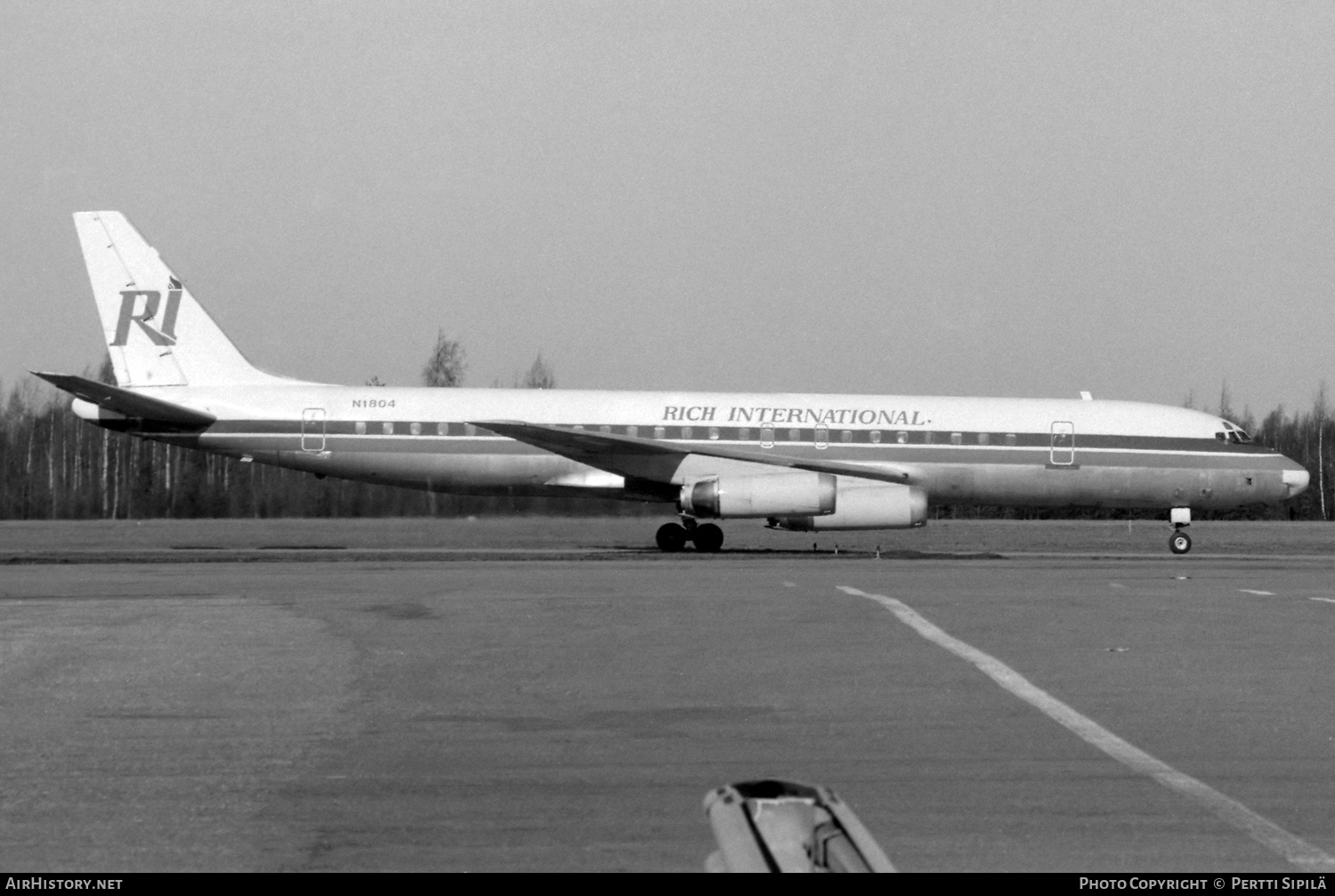 Aircraft Photo of N1804 | McDonnell Douglas DC-8-62 | Rich International Airways | AirHistory.net #612974