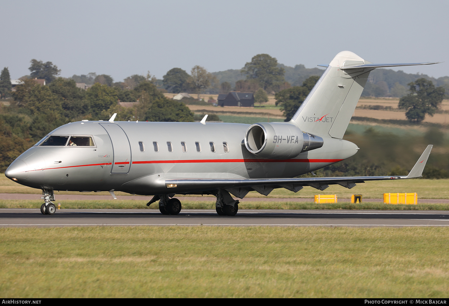 Aircraft Photo of 9H-VFA | Bombardier Challenger 605 (CL-600-2B16) | VistaJet | AirHistory.net #613012