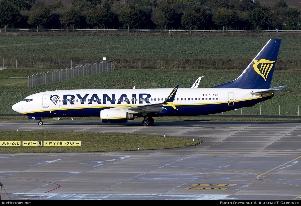 Aircraft Photo of EI-EKM | Boeing 737-8AS | Ryanair | AirHistory.net #613018