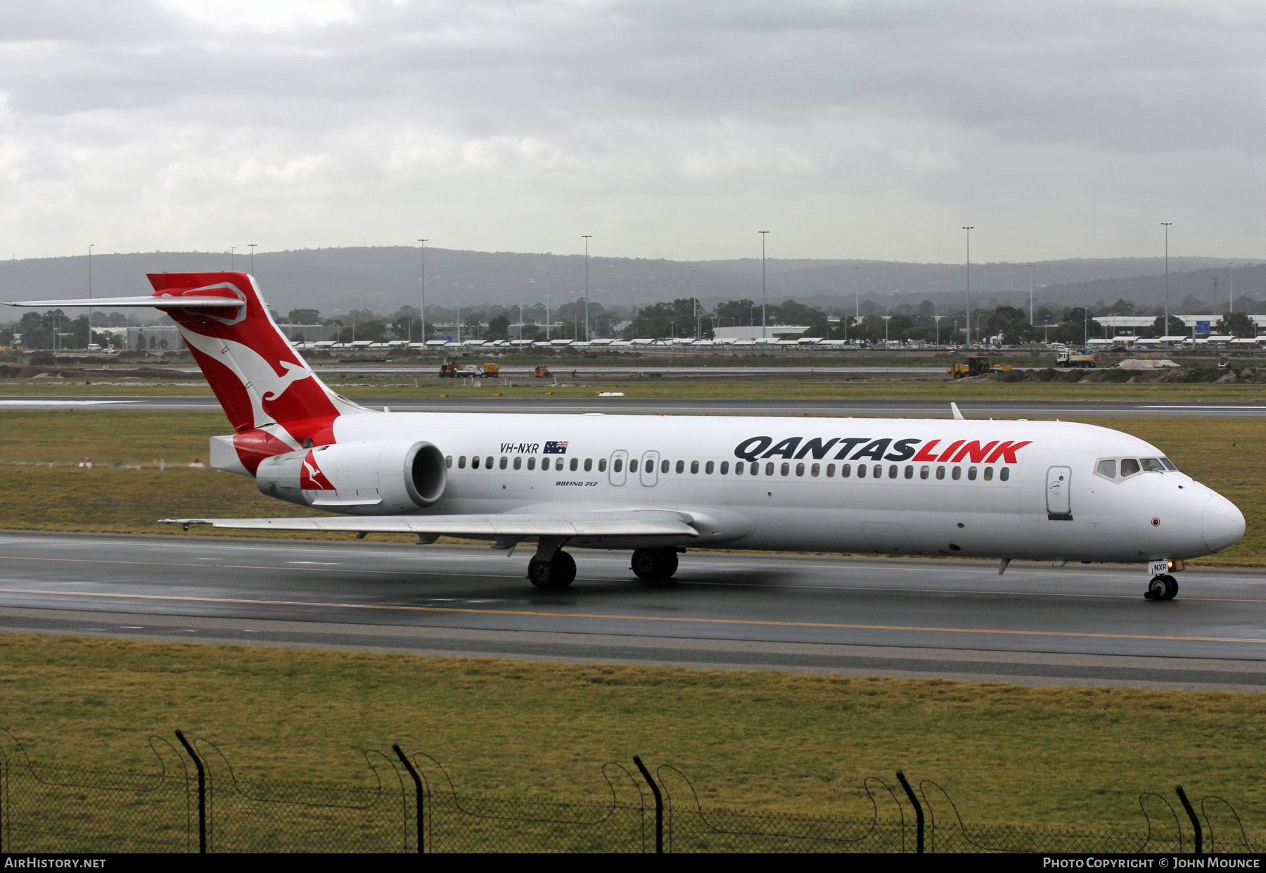 Aircraft Photo of VH-NXR | Boeing 717-2BL | QantasLink | AirHistory.net #613107