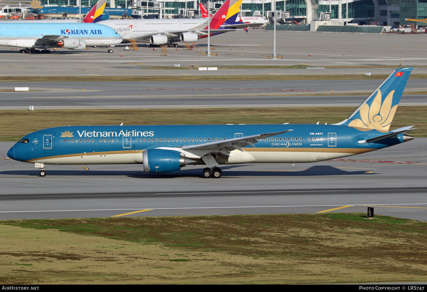Aircraft Photo of VN-A871 | Boeing 787-9 Dreamliner | Vietnam Airlines | AirHistory.net #613212