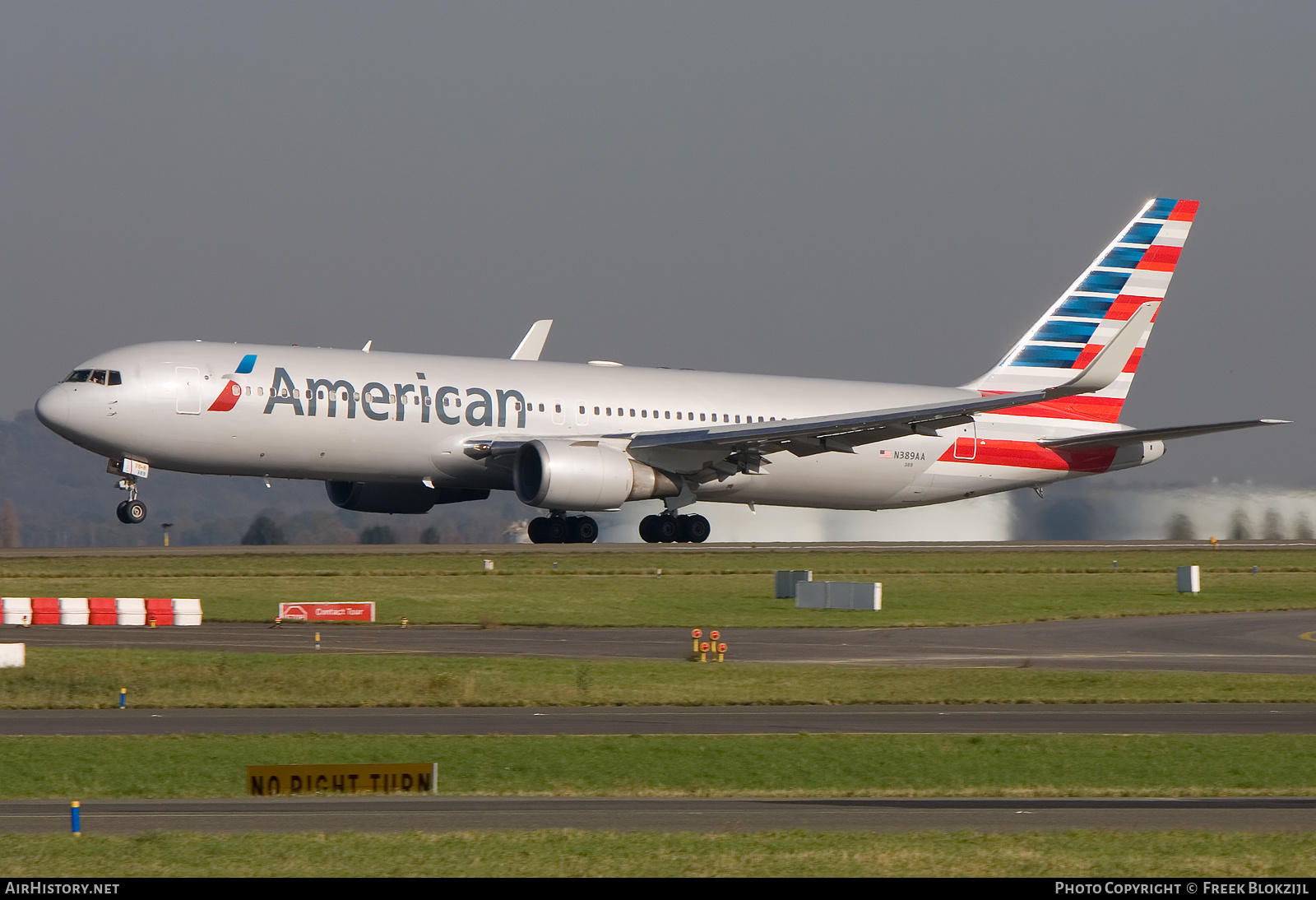 Aircraft Photo of N389AA | Boeing 767-323/ER | American Airlines | AirHistory.net #613318