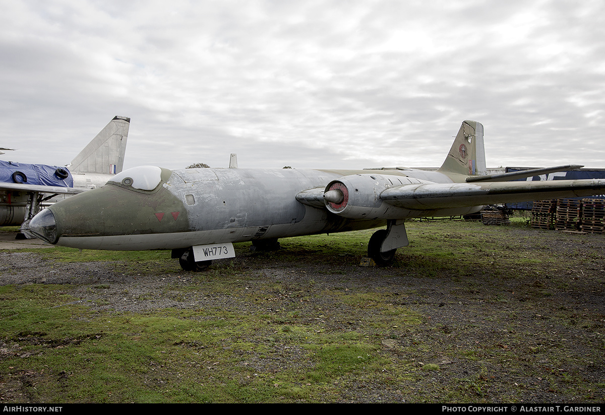 Aircraft Photo of WH773 | English Electric Canberra PR7 | UK - Air Force | AirHistory.net #613407