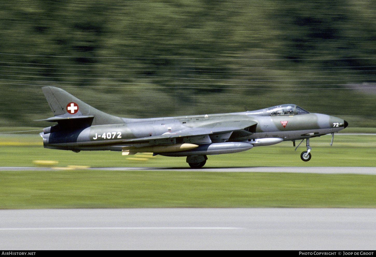 Aircraft Photo of J-4072 | Hawker Hunter F58 | Switzerland - Air Force | AirHistory.net #613442