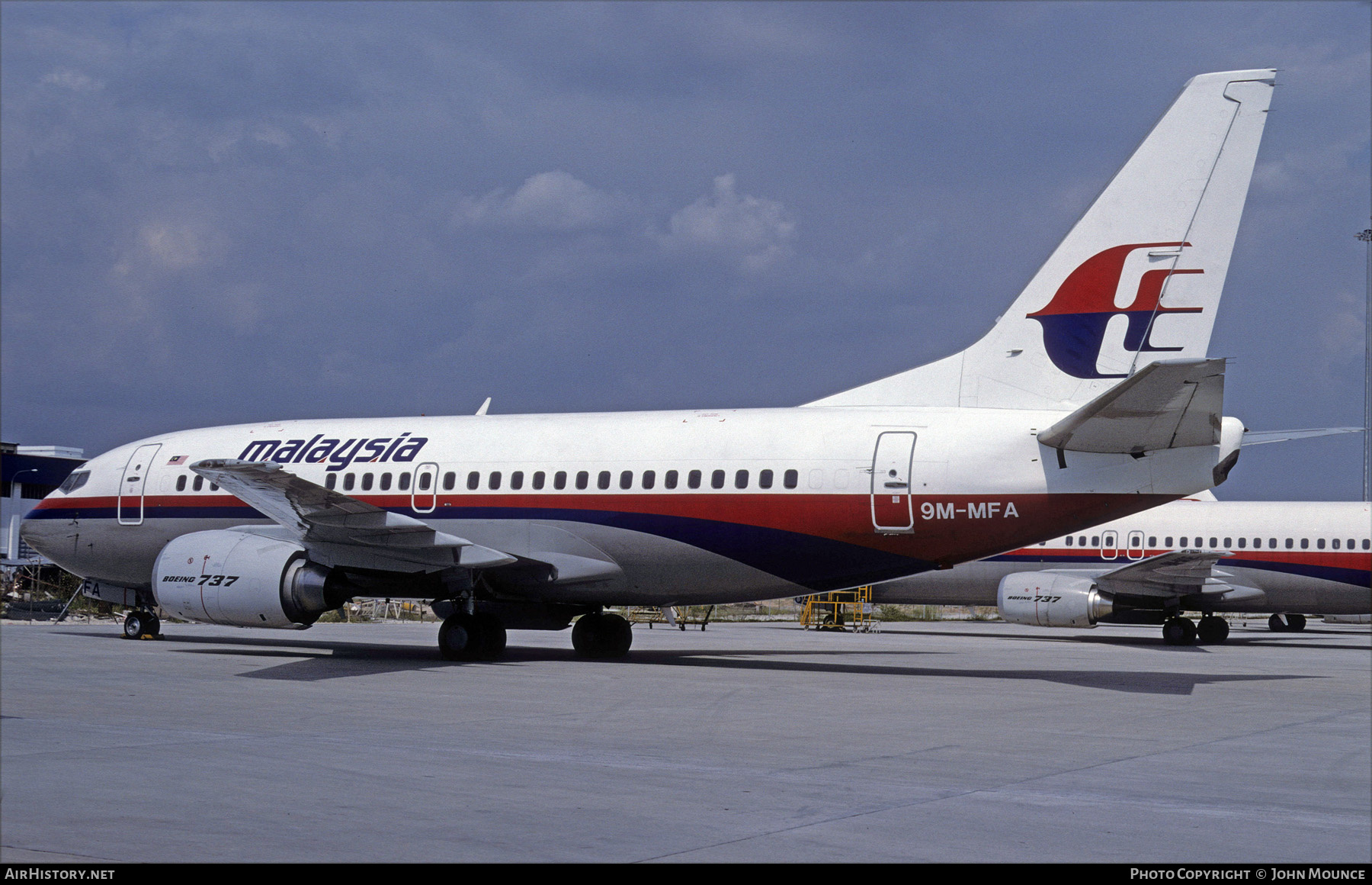 Aircraft Photo of 9M-MFA | Boeing 737-5H4 | Malaysia Airlines | AirHistory.net #613514