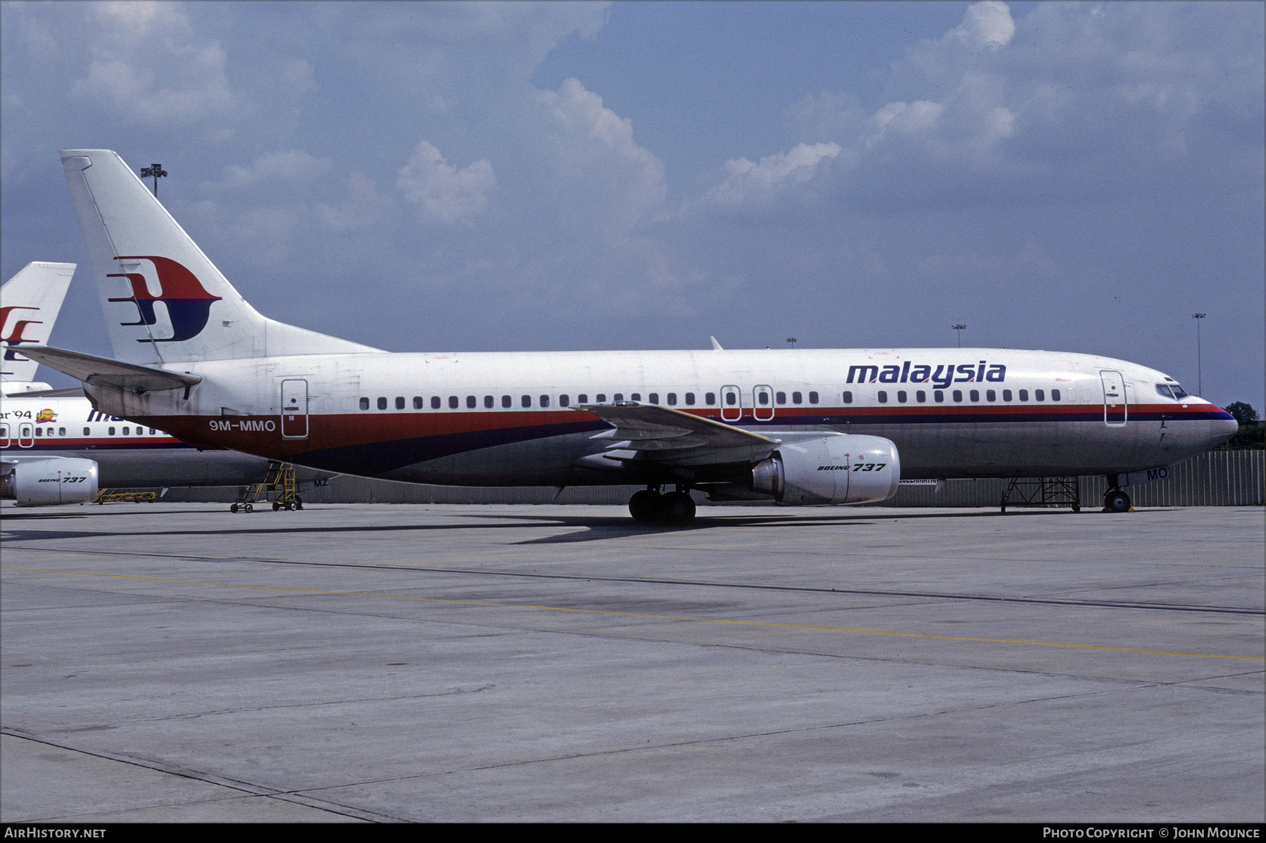 Aircraft Photo of 9M-MMO | Boeing 737-4H6 | Malaysia Airlines | AirHistory.net #613515