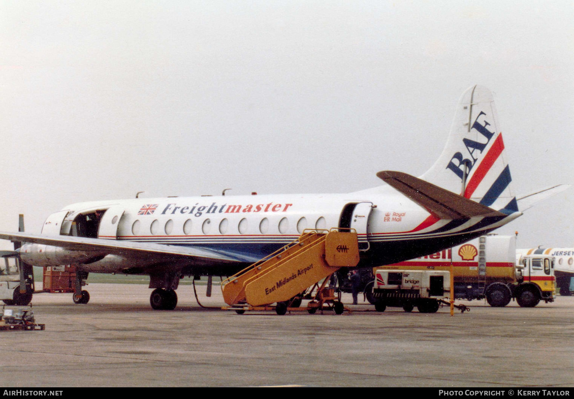 Aircraft Photo of G-BBDK | Vickers 808C Freightmaster | British Air Ferries - BAF | AirHistory.net #613573
