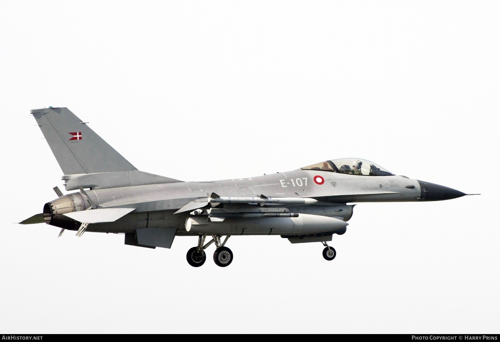Aircraft Photo of E-107 | General Dynamics F-16AM Fighting Falcon | Denmark - Air Force | AirHistory.net #613575