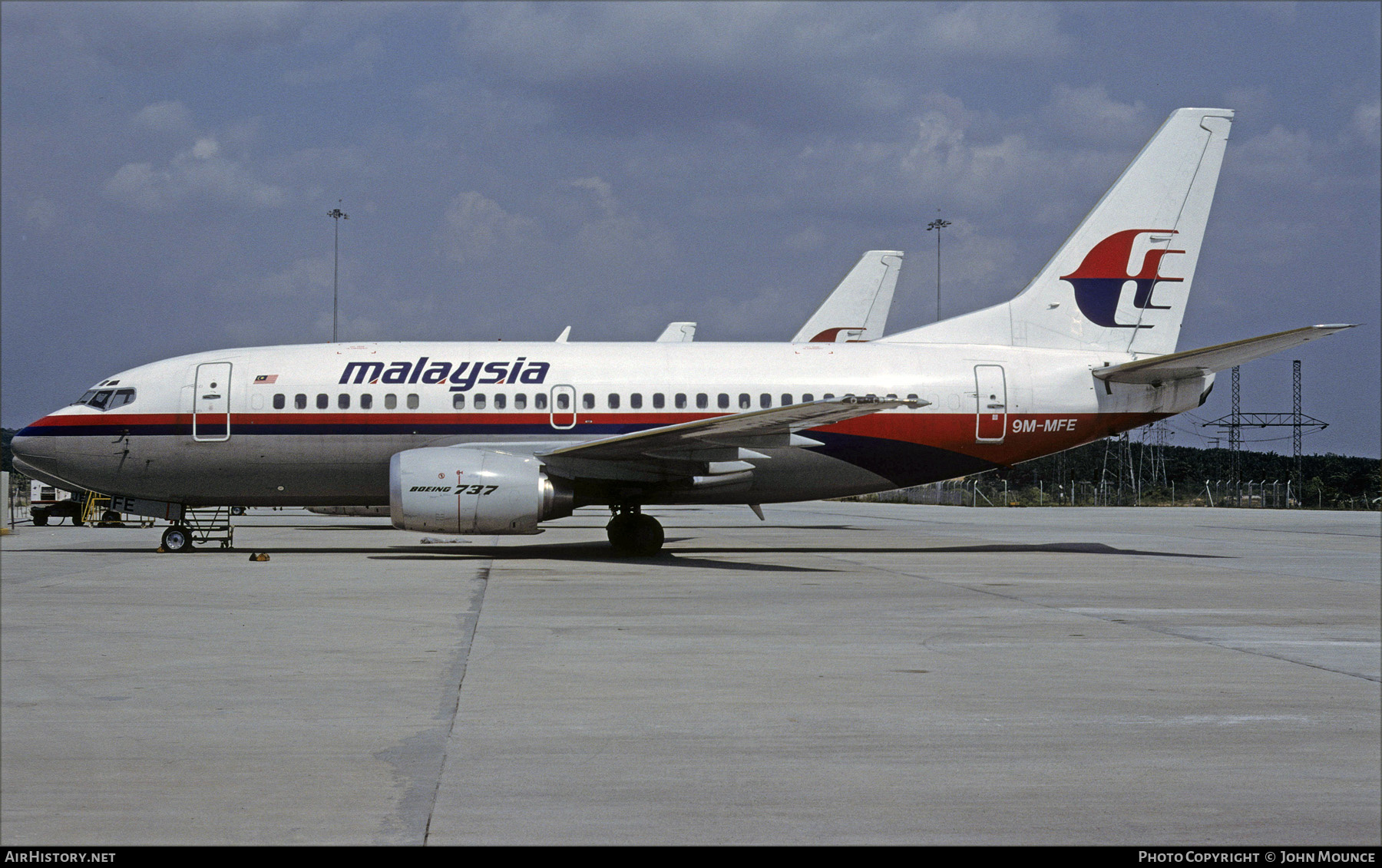 Aircraft Photo of 9M-MFE | Boeing 737-5H6 | Malaysian Airline System - MAS | AirHistory.net #613577