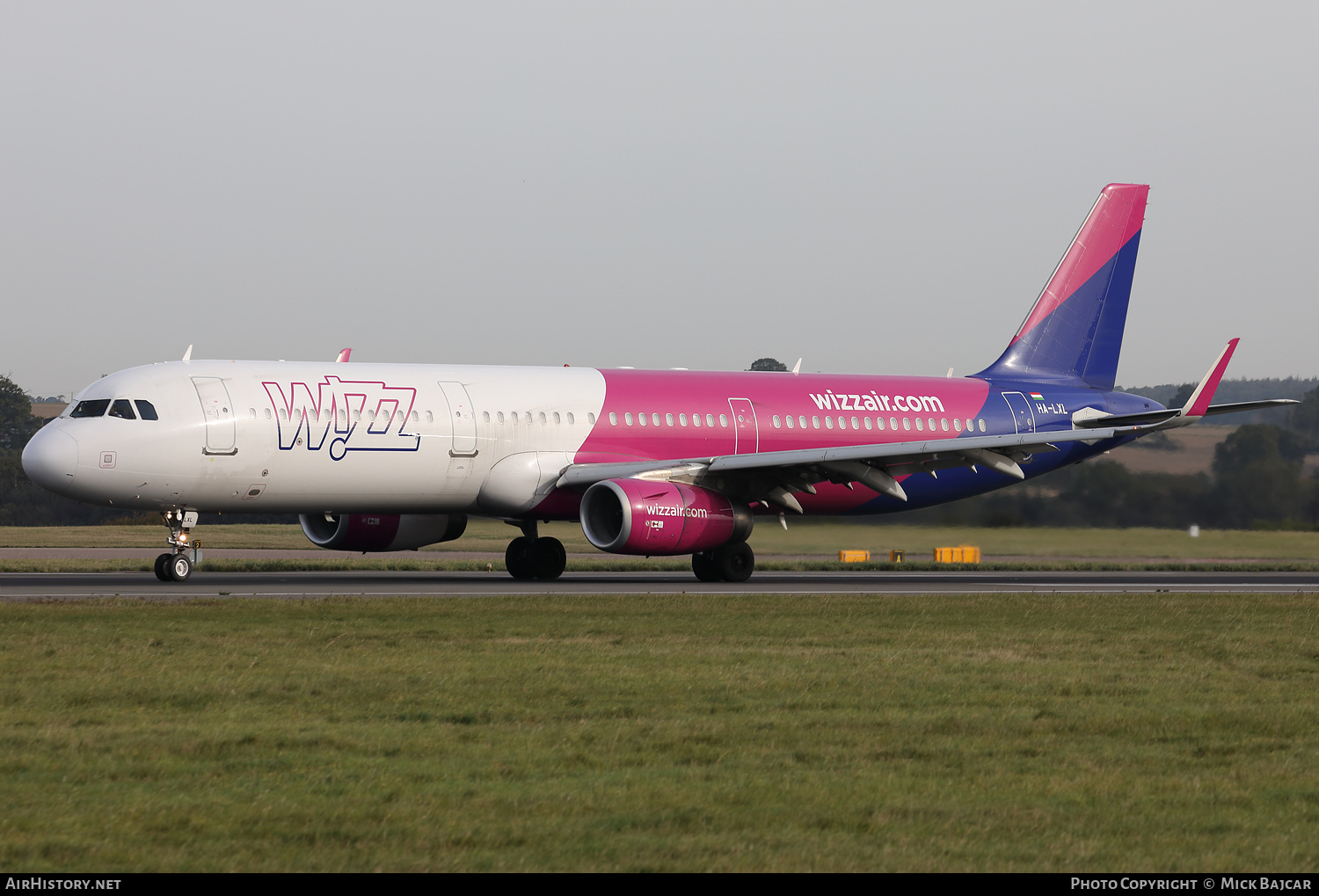 Aircraft Photo of HA-LXL | Airbus A321-231 | Wizz Air | AirHistory.net #613660