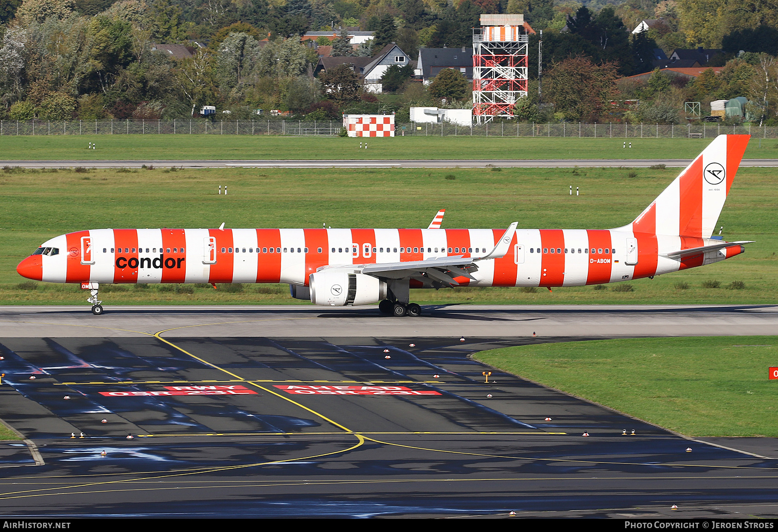 Aircraft Photo of D-ABOM | Boeing 757-330 | Condor Flugdienst | AirHistory.net #613741