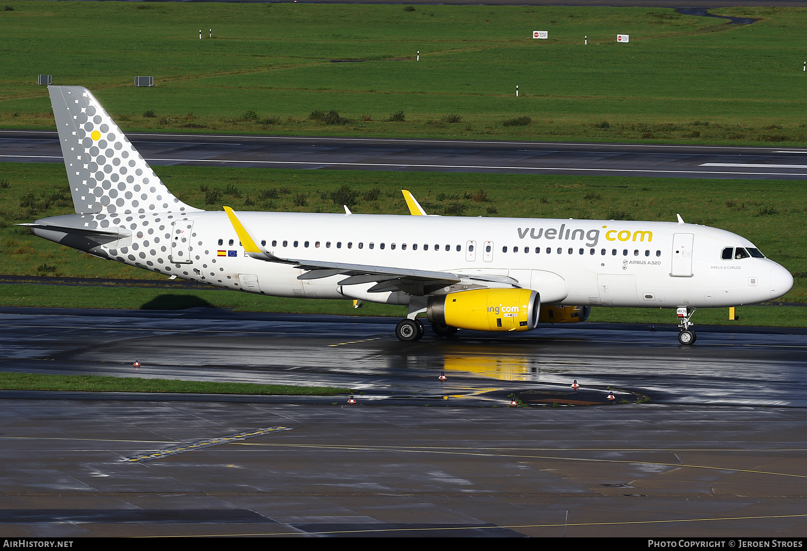 Aircraft Photo of EC-MKN | Airbus A320-232 | Vueling Airlines | AirHistory.net #613762