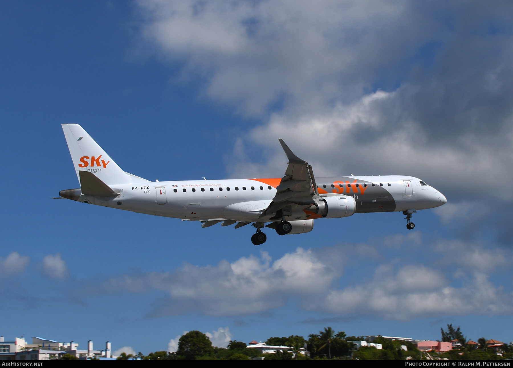Aircraft Photo of P4-KCK | Embraer 190LR (ERJ-190-100LR) | Sky High Aviation | AirHistory.net #613793