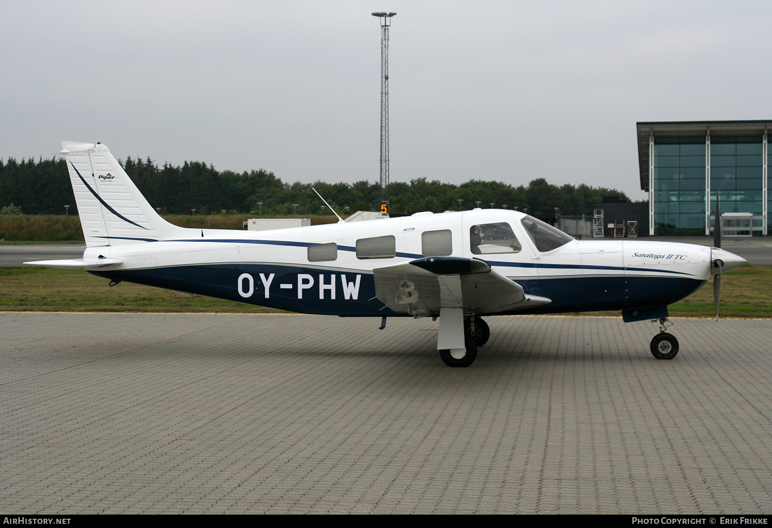 Aircraft Photo of OY-PHW | Piper PA-32R-301T Saratoga II TC | AirHistory.net #613814