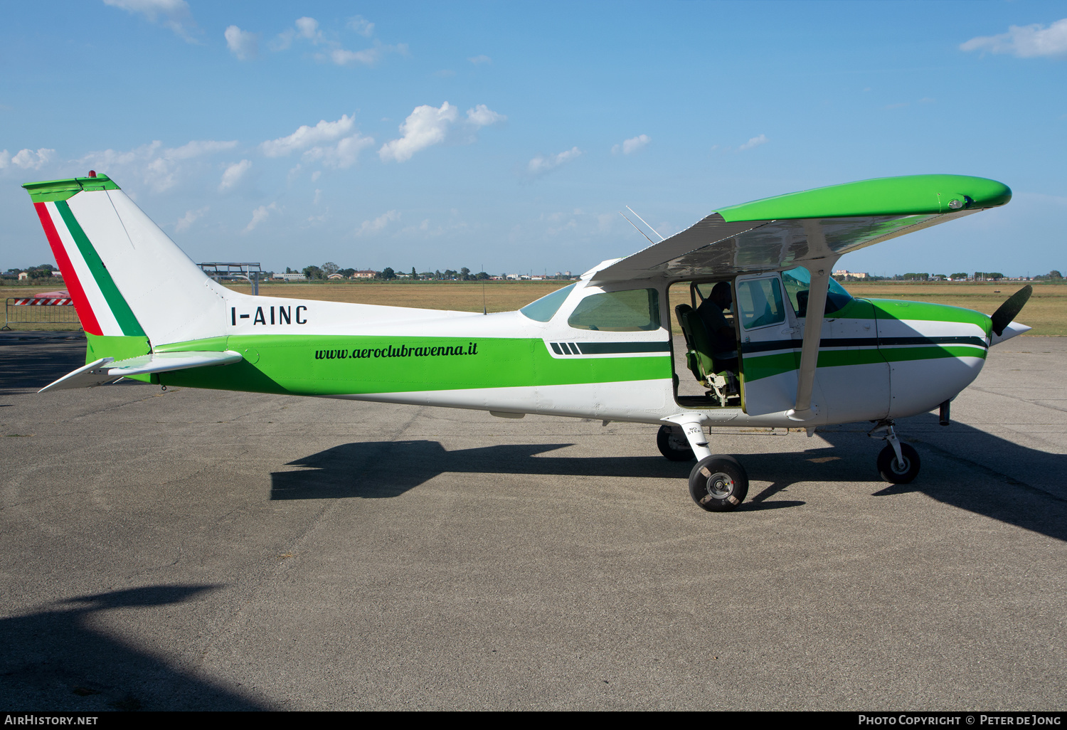 Aircraft Photo of I-AINC | Cessna 172M Skyhawk | Aero Club Ravenna | AirHistory.net #613822