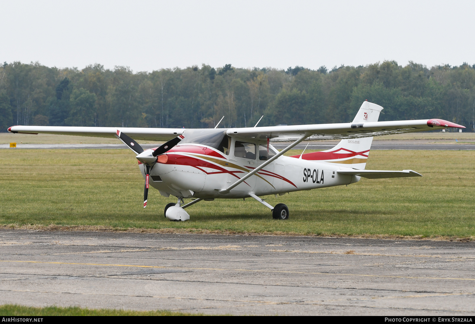 Aircraft Photo of SP-OLA | Cessna 182T Skylane | AirHistory.net #613892
