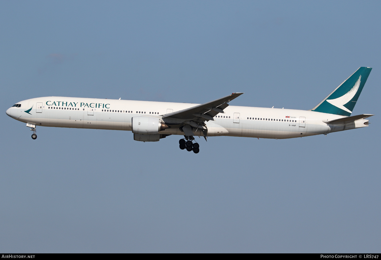 Aircraft Photo of B-HNF | Boeing 777-367 | Cathay Pacific Airways | AirHistory.net #613899