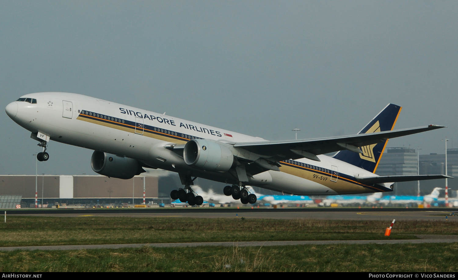 Aircraft Photo of 9V-SVF | Boeing 777-212/ER | Singapore Airlines | AirHistory.net #613984