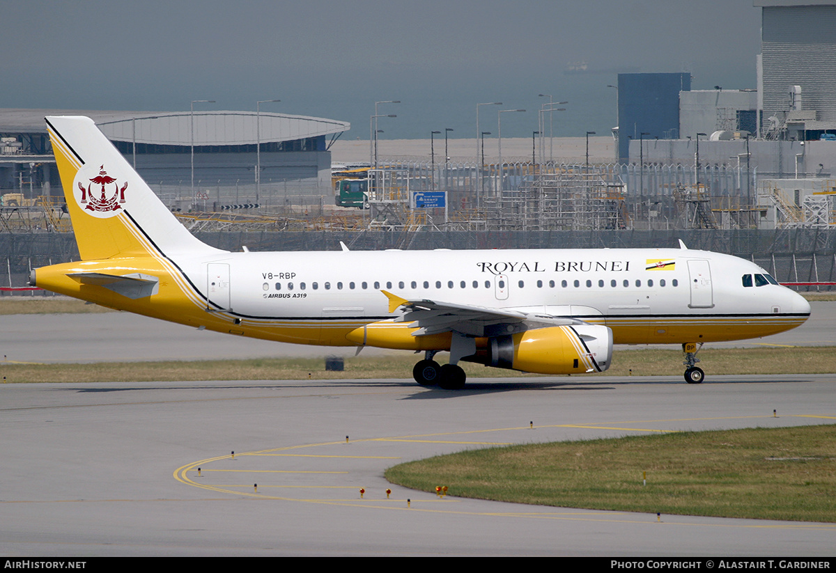 Aircraft Photo of V8-RBP | Airbus A319-132 | Royal Brunei Airlines | AirHistory.net #614010