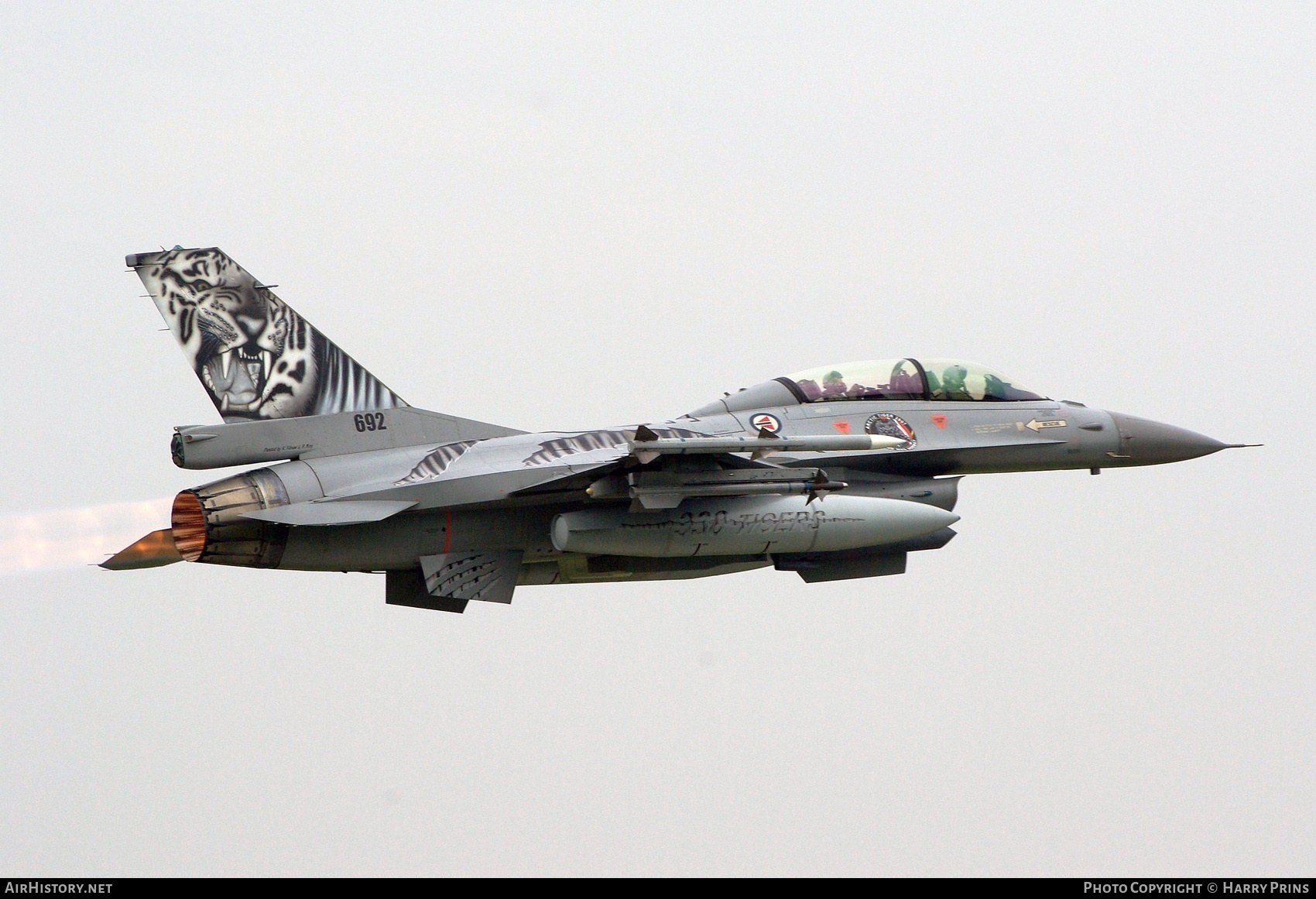 Aircraft Photo of 692 | General Dynamics F-16BM Fighting Falcon | Norway - Air Force | AirHistory.net #614034